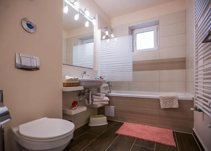 公寓 Ella Avantgarden-free Private Parking *